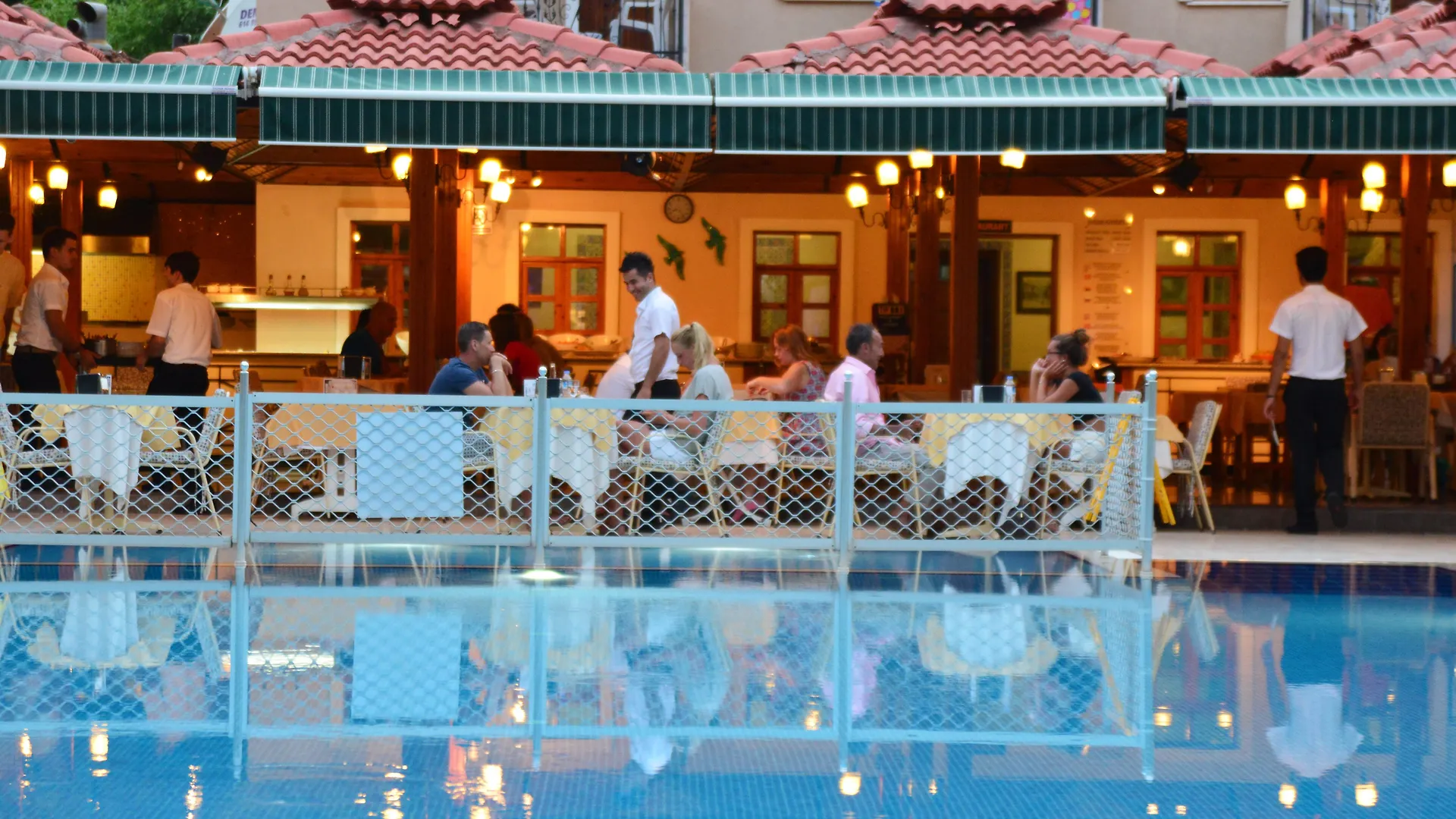 Perdikia Beach Oludeniz 3*,