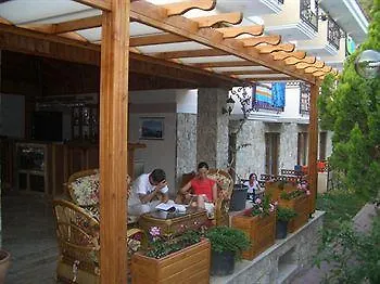 Perdikia Beach Oludeniz 3*,